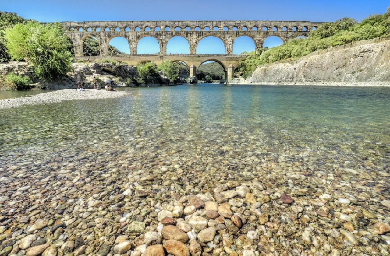 La Bastide Des Pins Bed and Breakfast Castillon-du-Gard Buitenkant foto
