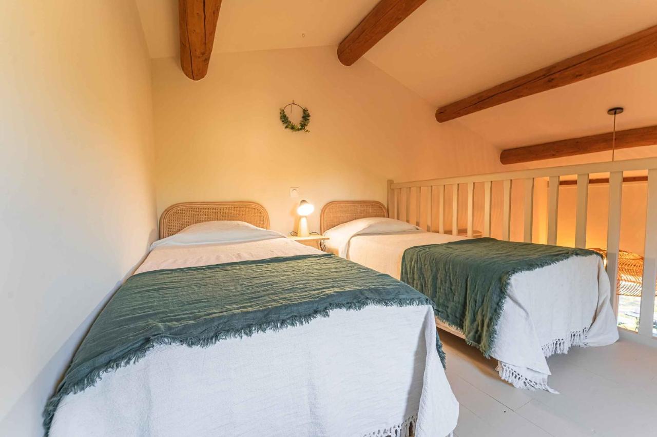 La Bastide Des Pins Bed and Breakfast Castillon-du-Gard Buitenkant foto