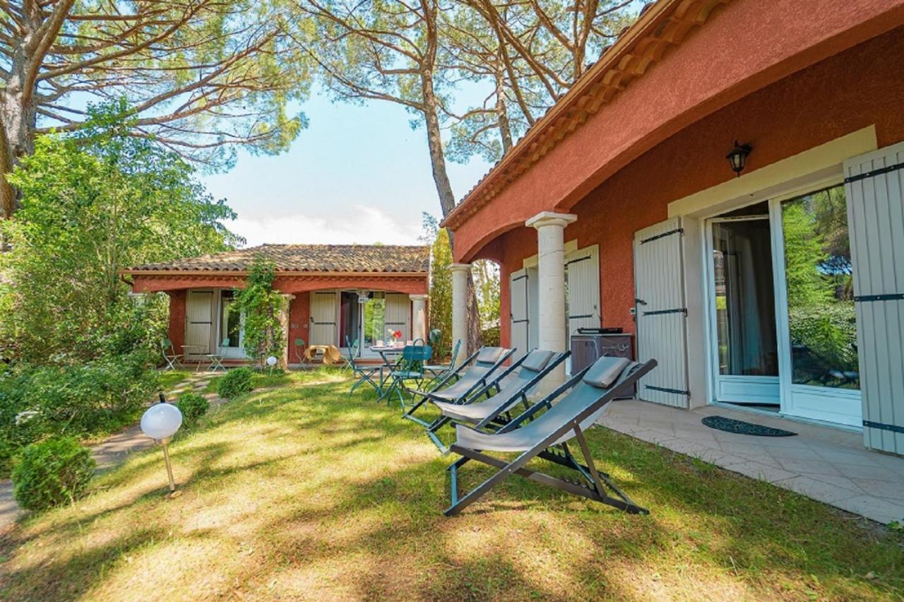 La Bastide Des Pins Bed and Breakfast Castillon-du-Gard Buitenkant foto