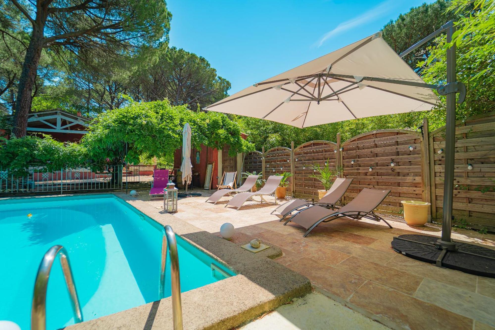 La Bastide Des Pins Bed and Breakfast Castillon-du-Gard Buitenkant foto