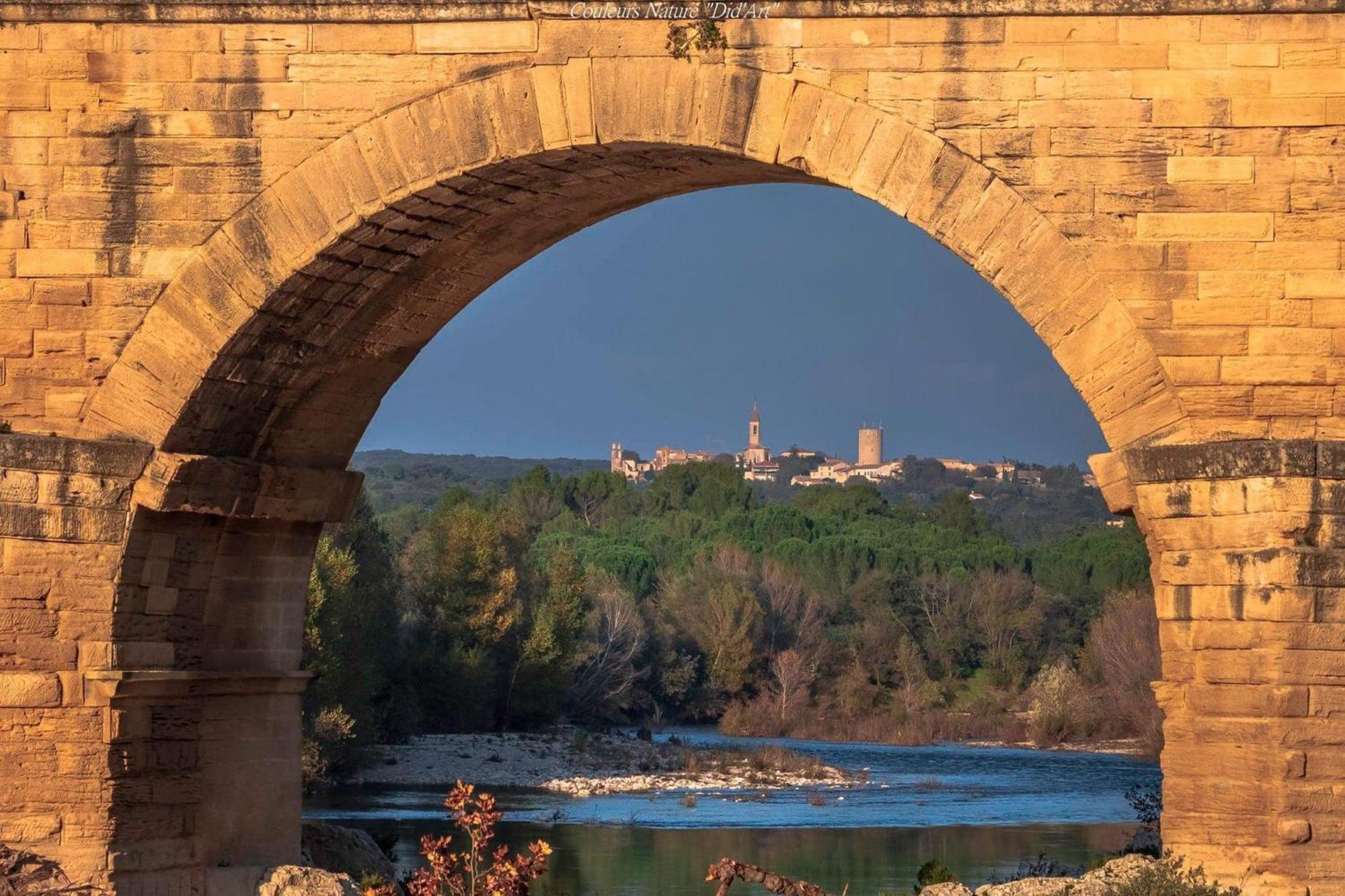 La Bastide Des Pins Bed and Breakfast Castillon-du-Gard Buitenkant foto